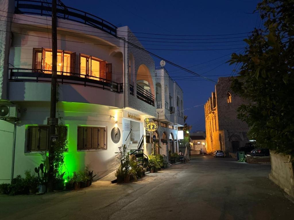 Royal Goddess Guest House, Walled City ファマグスタ エクステリア 写真