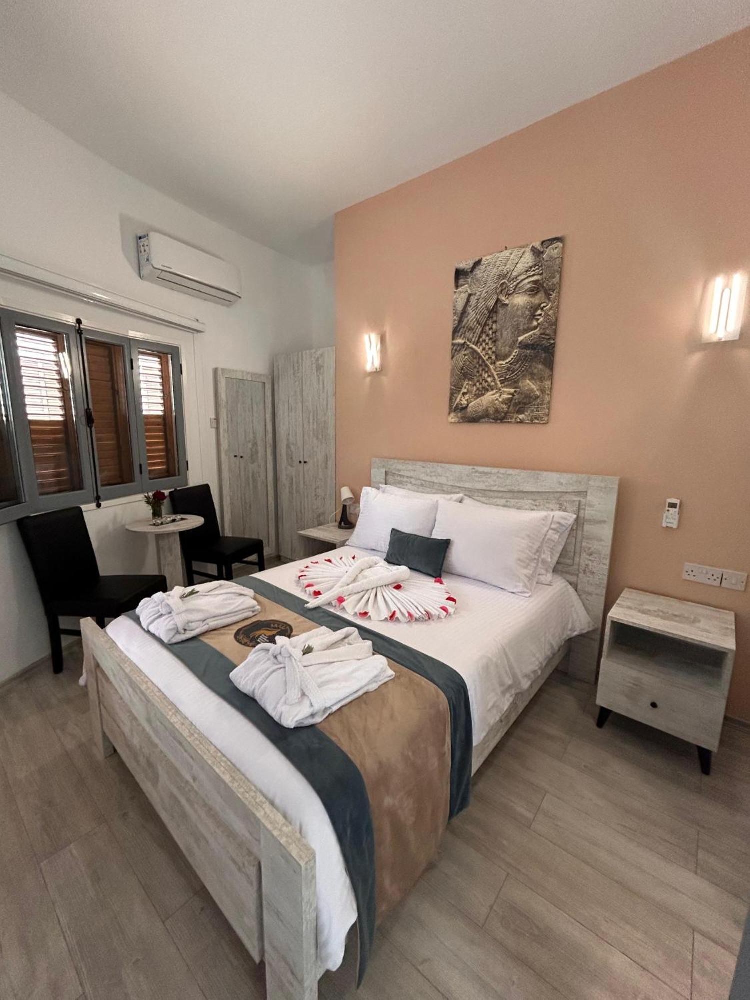 Royal Goddess Guest House, Walled City ファマグスタ エクステリア 写真