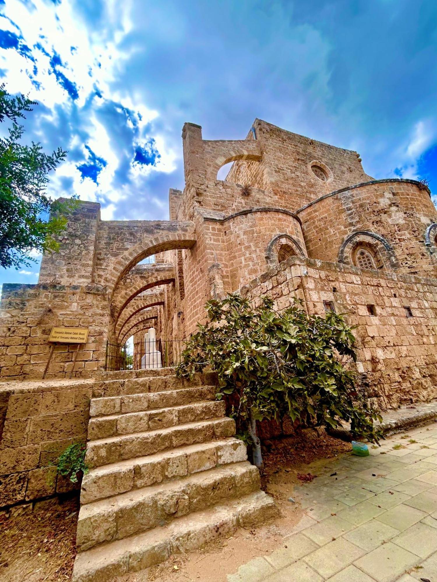Royal Goddess Guest House, Walled City ファマグスタ エクステリア 写真